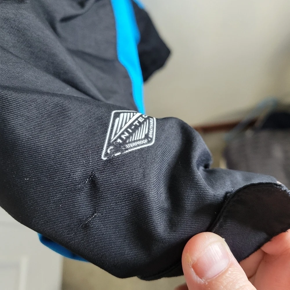 Boy's Columbia Omni-Tech Black and Blue Jacket w Orange Highlights, Size M 10-12